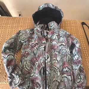 Burton women’s snow jacket patterned